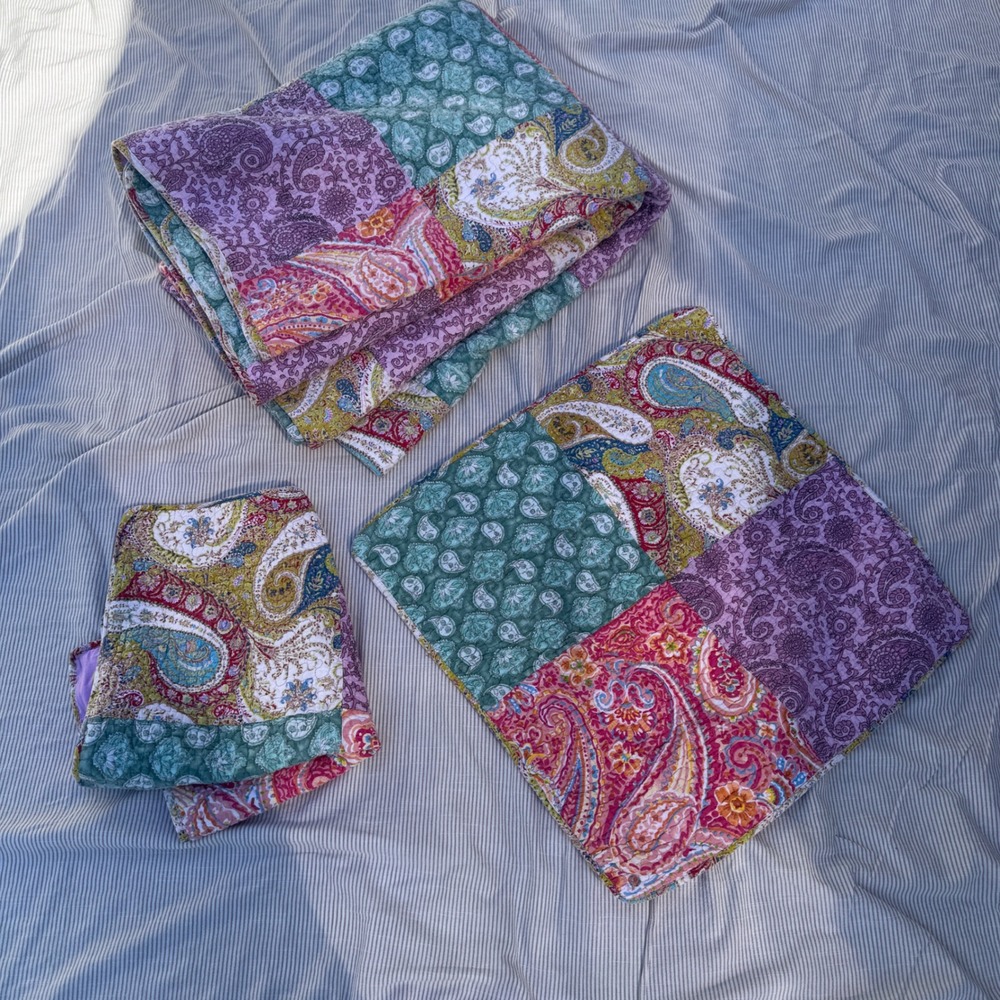 Cynthia Rowley Quilt Set Full Queen Purple Pink Paisley Patchwork 3pc Cotton - Picture 5 of 16